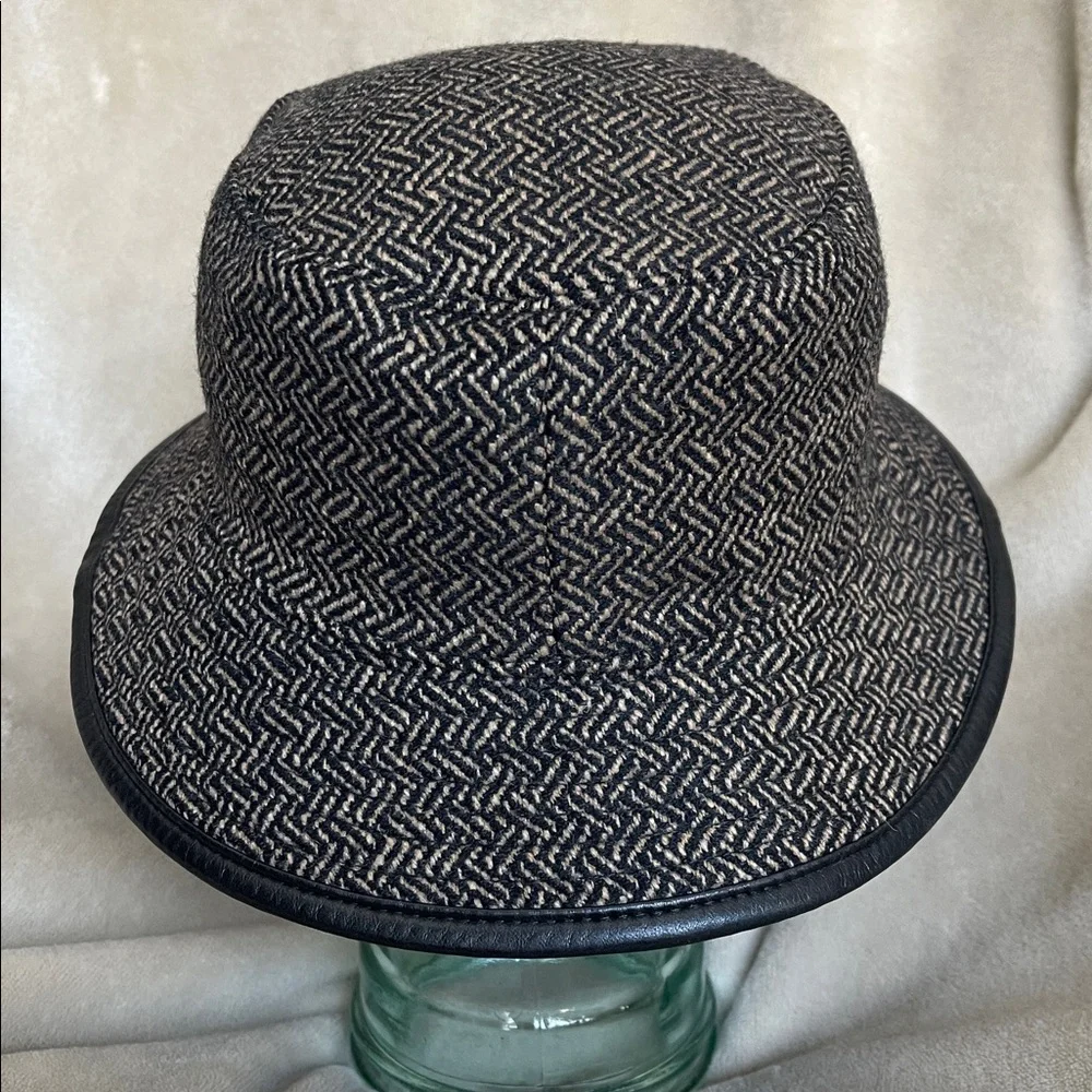 HERMES Bucket Hat in Herringbone Pattern